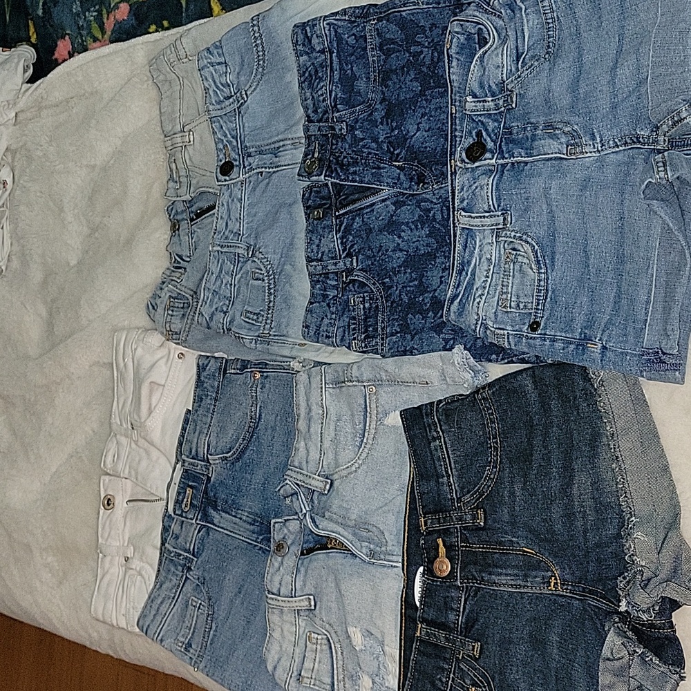8 piece denim shorts lot